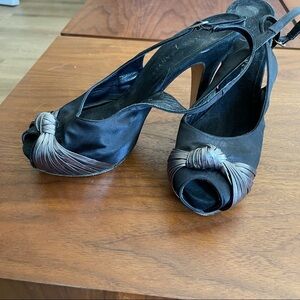 Rebeca Sanver sling backs